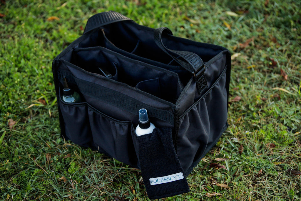 GROOMING BAG