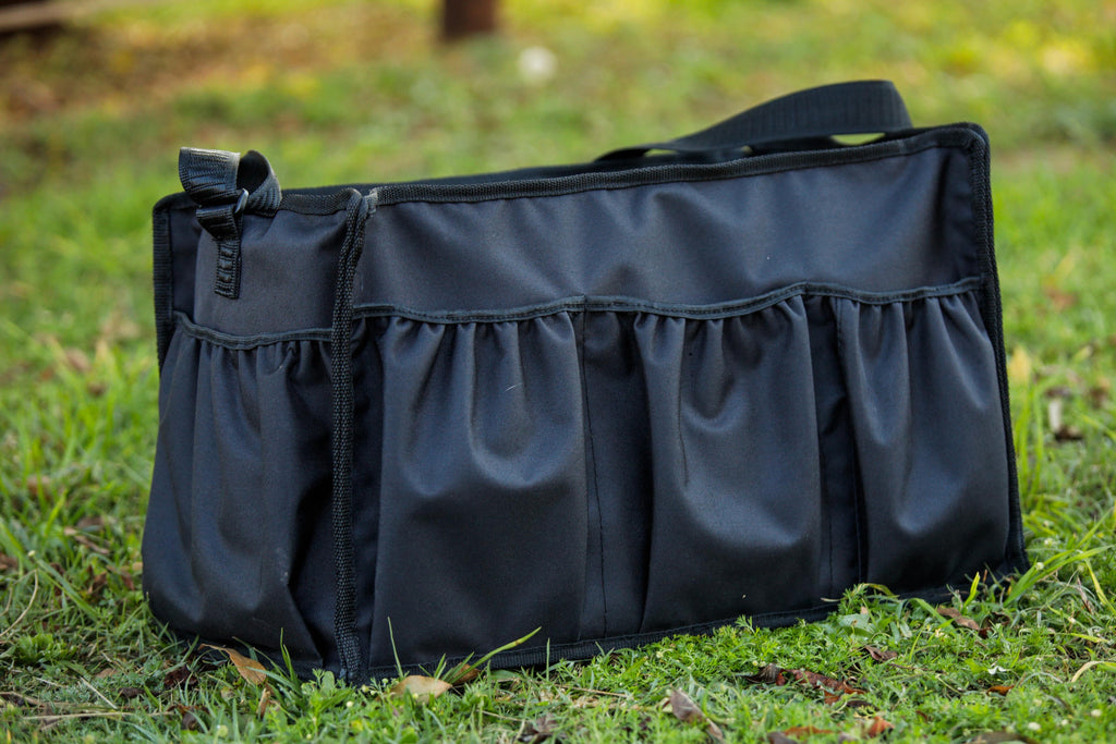 GROOMING BAG